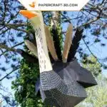 Papercraft di struzzo in origami 3D, montato