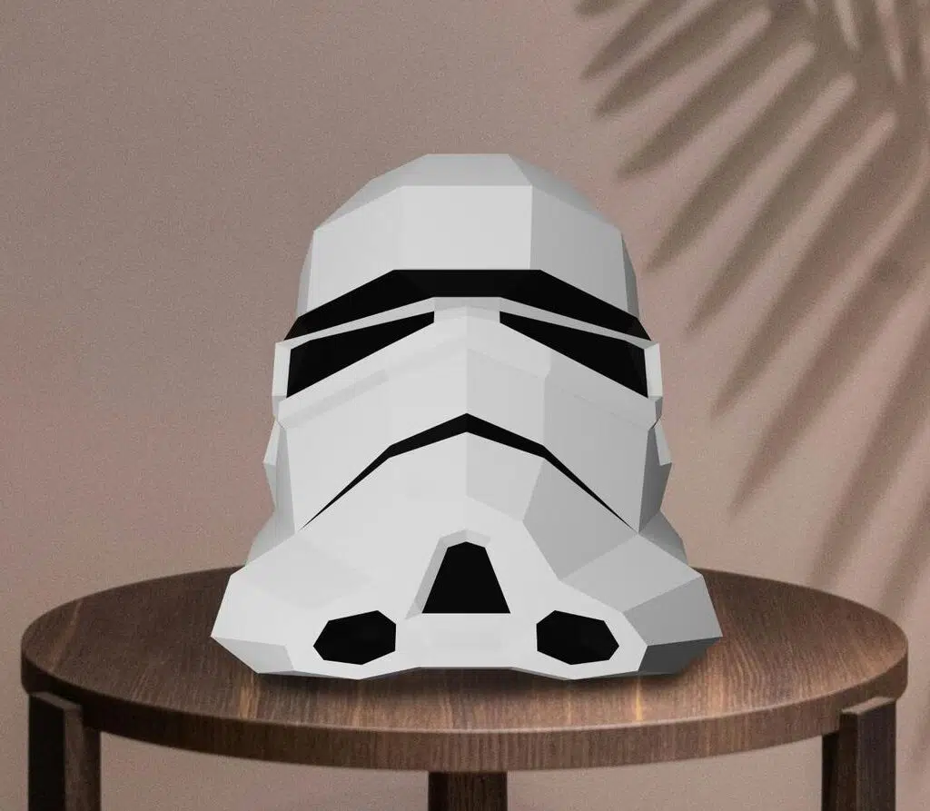Papercraft Stormtrooper-Helm aus Star Wars als Origami