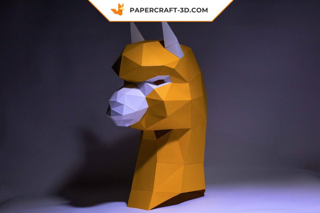 Papercraft Alpaka-Maske als 3D-Origami