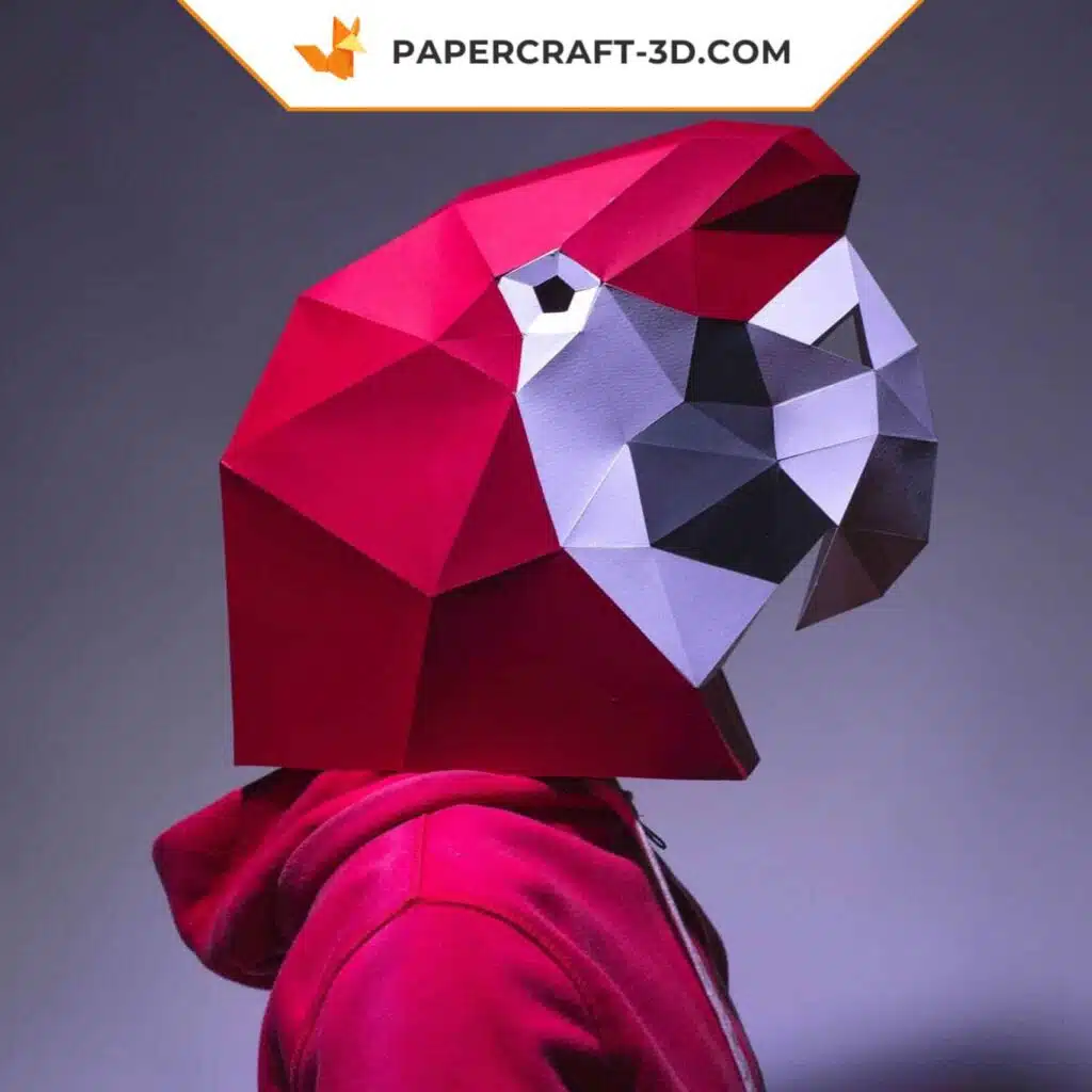 Papercraft máscara de loro rojo en origami 3D