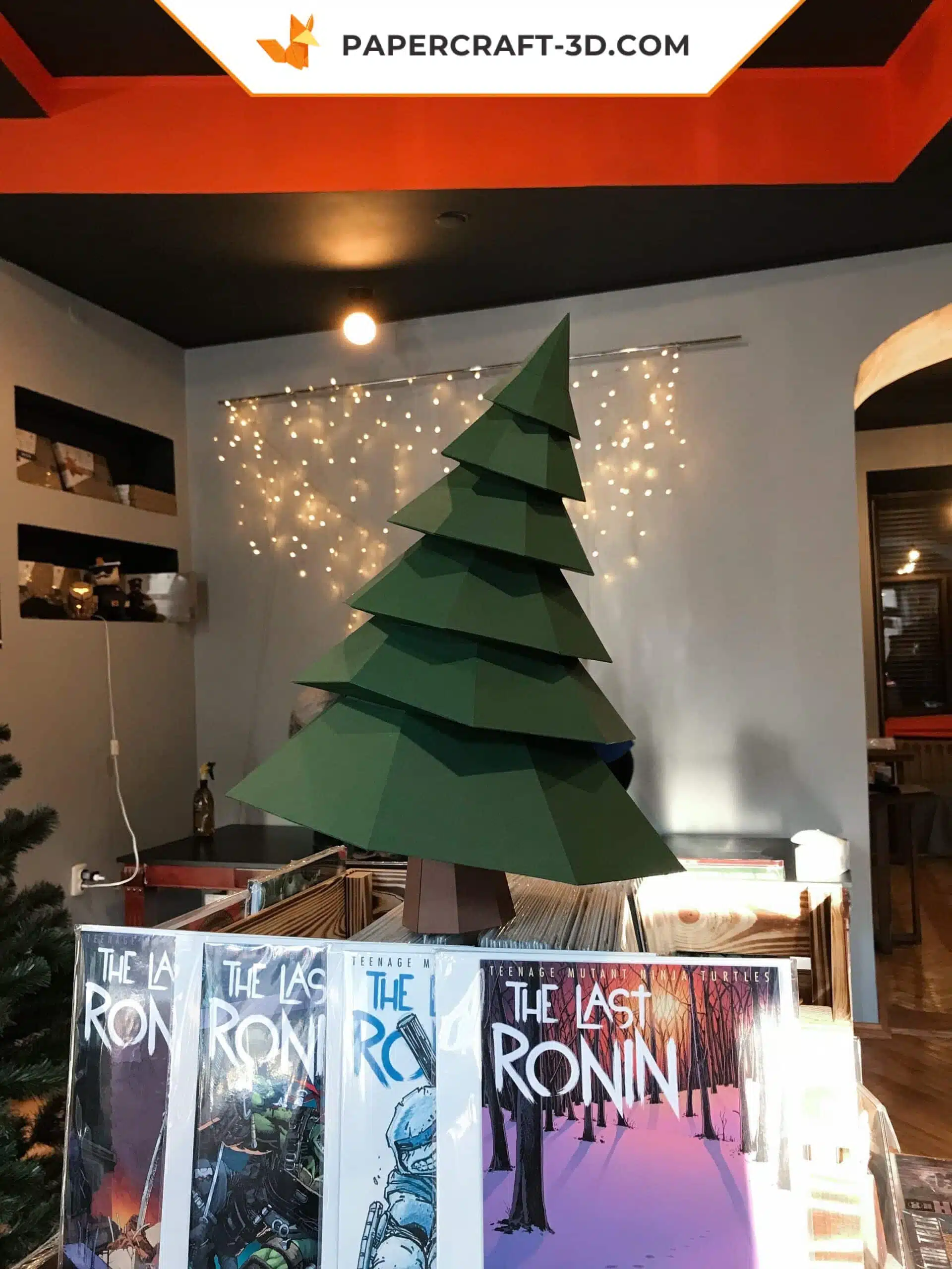 Papercraft arbre de Noël 3D en origami papier, modèles numériques SVG et PDF, vue 3