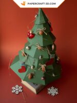 Papercraft Christmas tree in origami