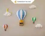 Papercraft ballons et nuages dans un ciel en origami 3D