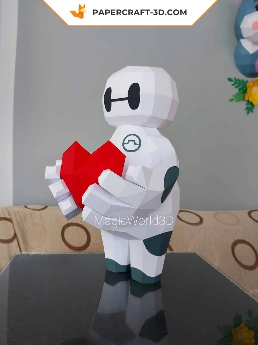 Papercraft Baymax Love in origami 3D