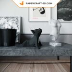 Papercraft Bulldog Francese che fa yoga in origami 3D