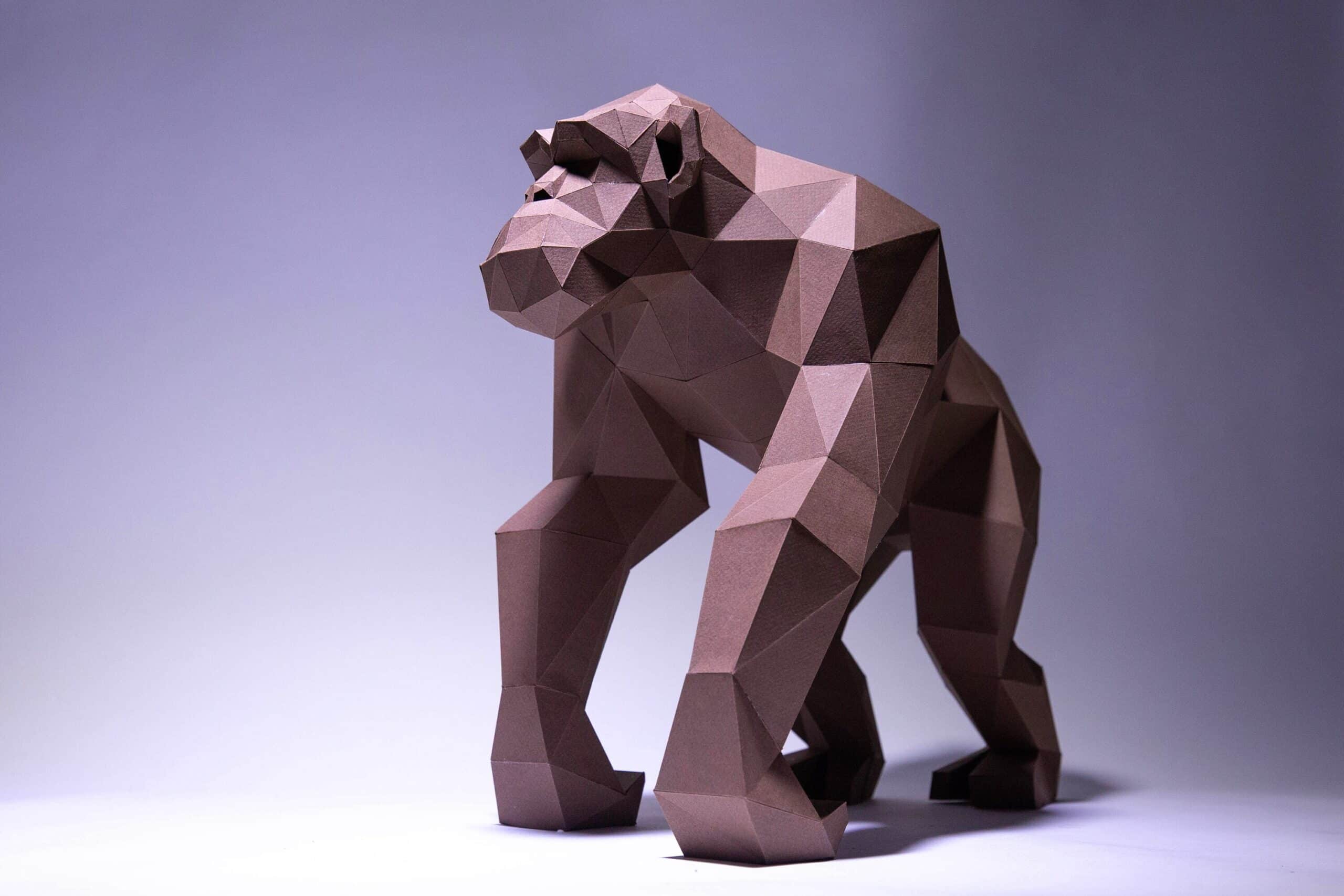 Papercraft chimpanzee in 3D origami Papercraft chimpanzee in 3D origami