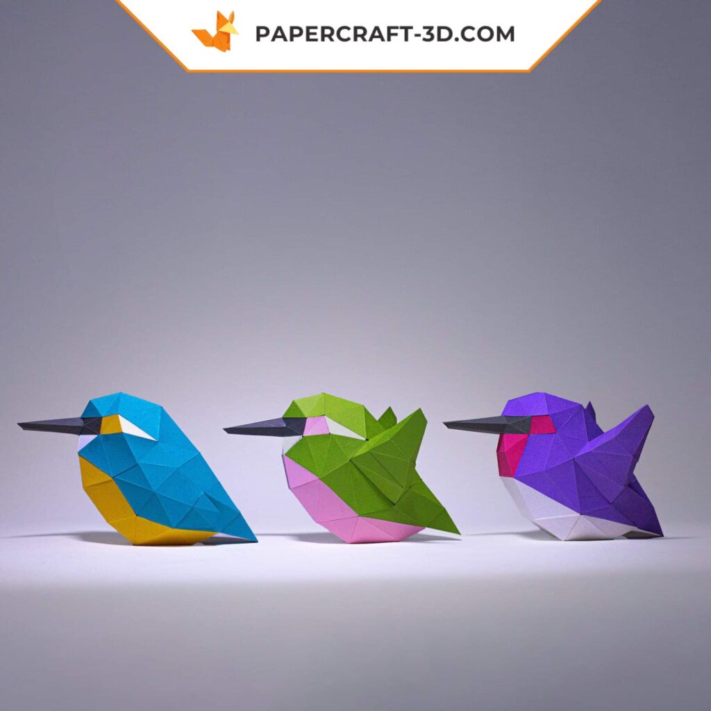 Papercraft of minimalist hummingbird in 3D origami Papercraft of minimalist hummingbird in 3D origami
