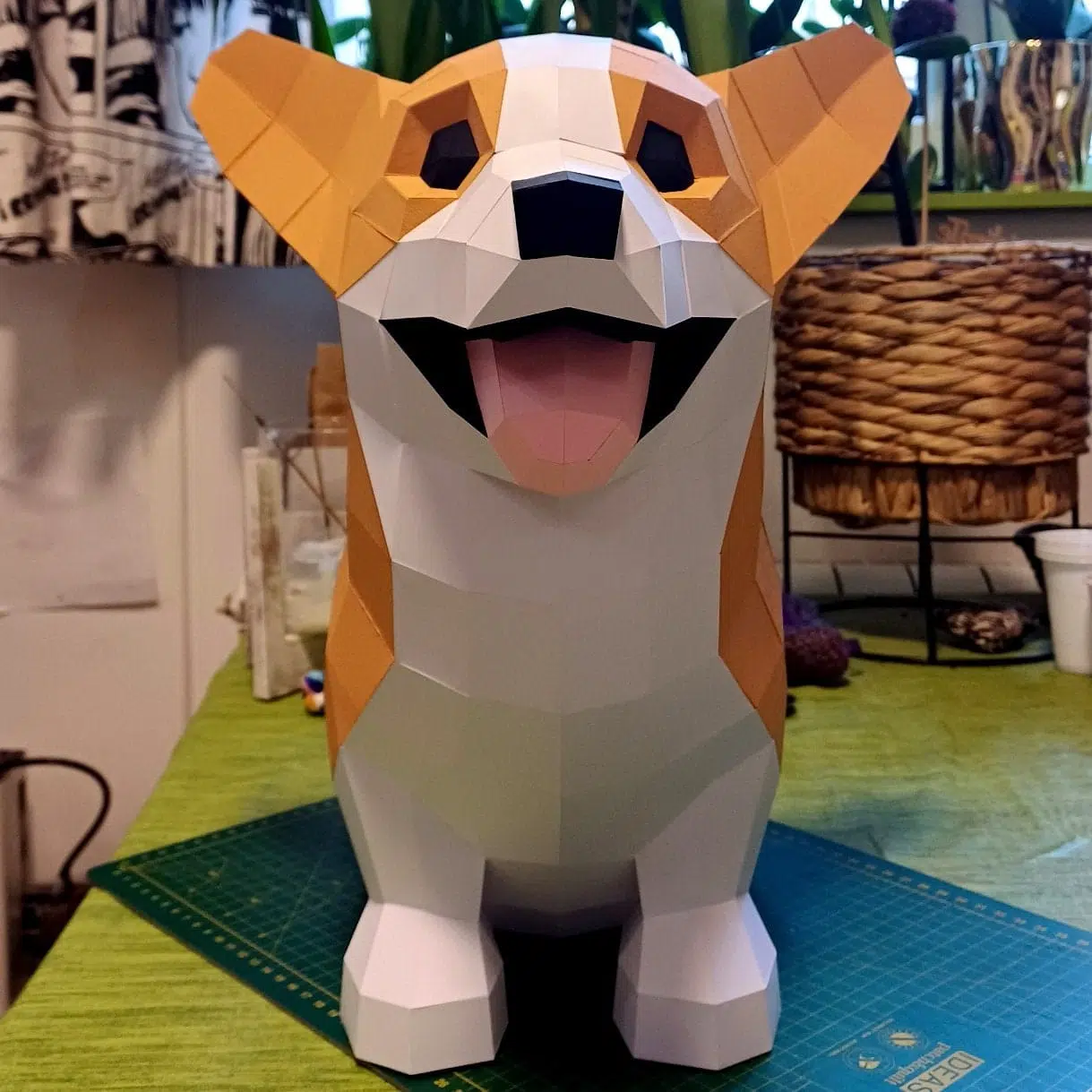 Papercraft Corgi en origami 3D à faire soi-même pour décoration