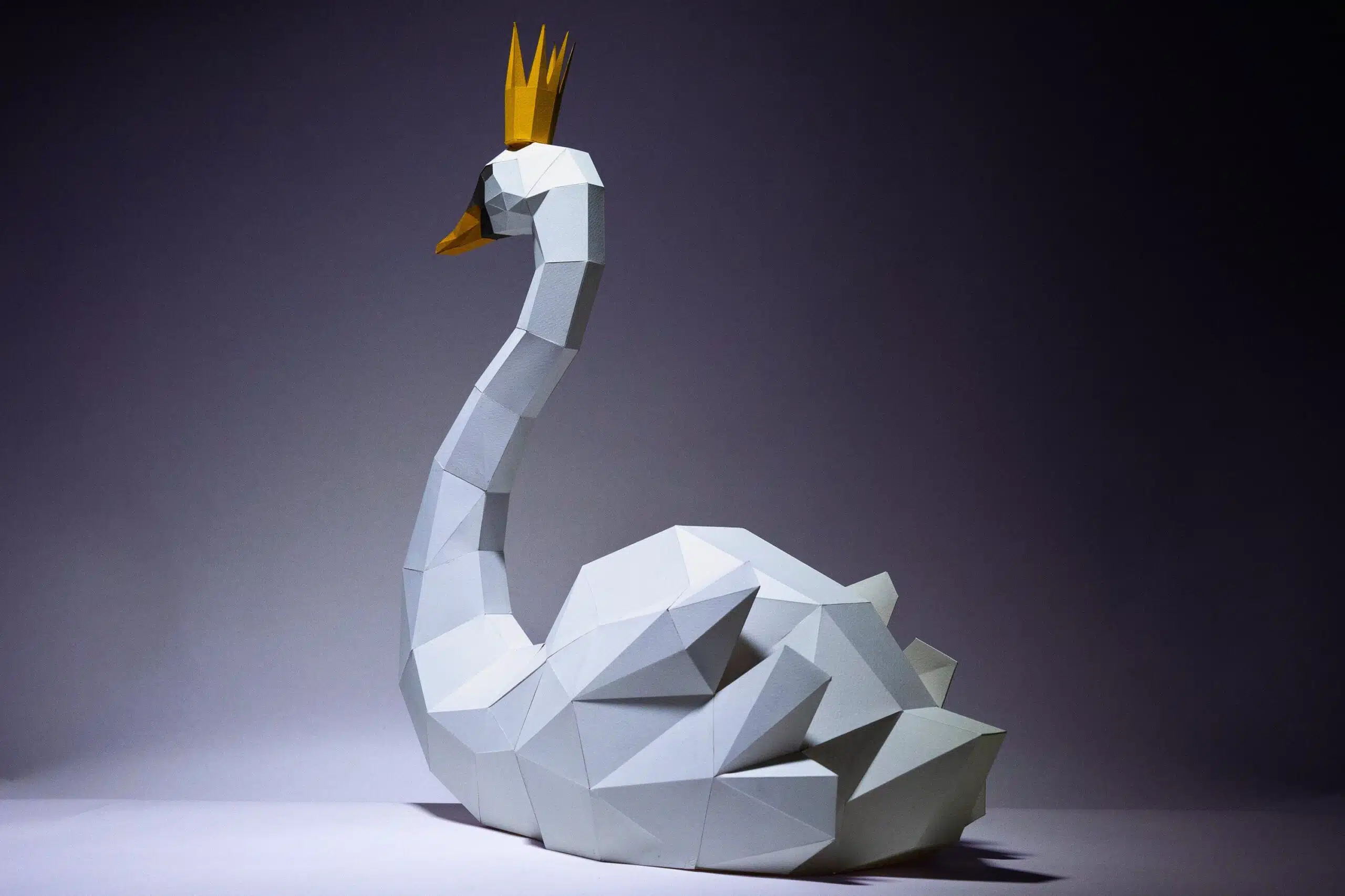 Papercraft Schwan als 3D-Origami, Rückansicht