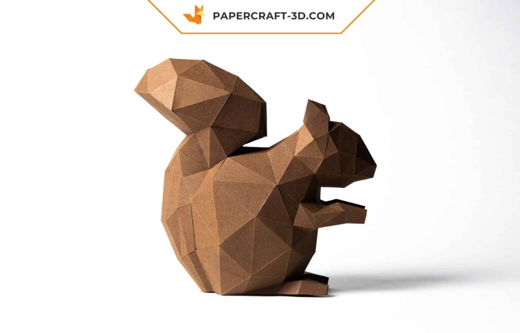 Papercraft de esquilo em origami 3D