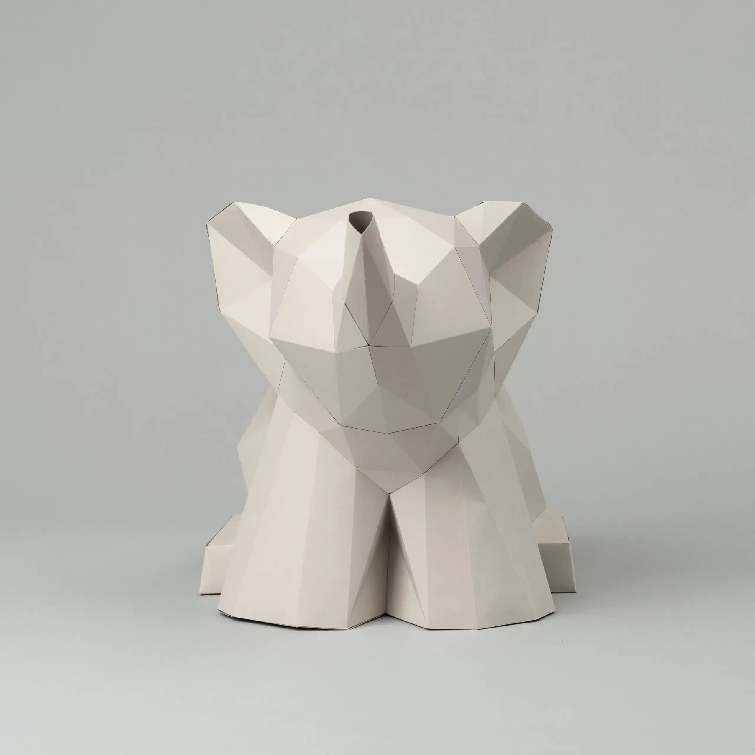 Papercraft di elefantino in origami, montato