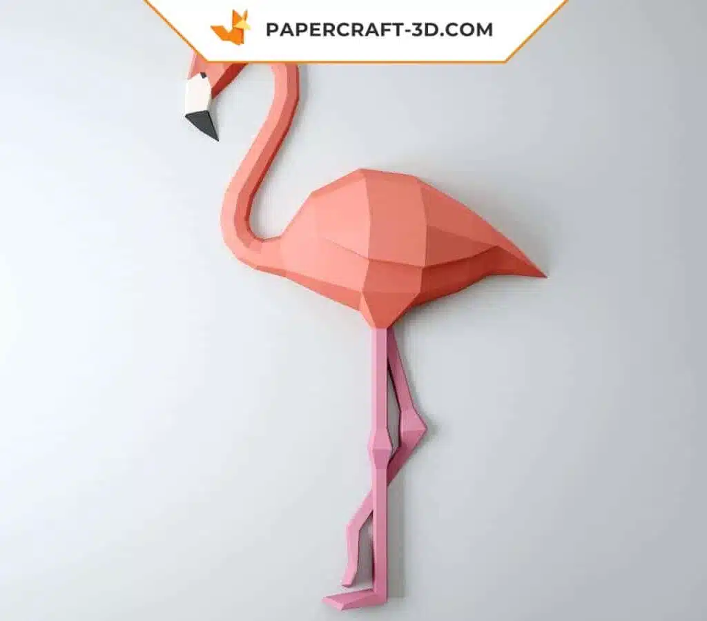 Papercraft de flamingo rosa inteiro mural em origami 3D