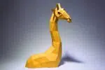 Papercraft di giraffa gialla da appoggio in origami 3D