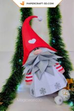 Papercraft gnome de Noël en origami 3D