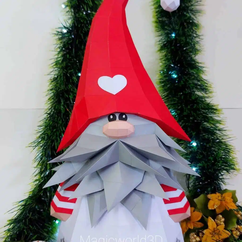 Papercraft gnome de Noël en origami 3D