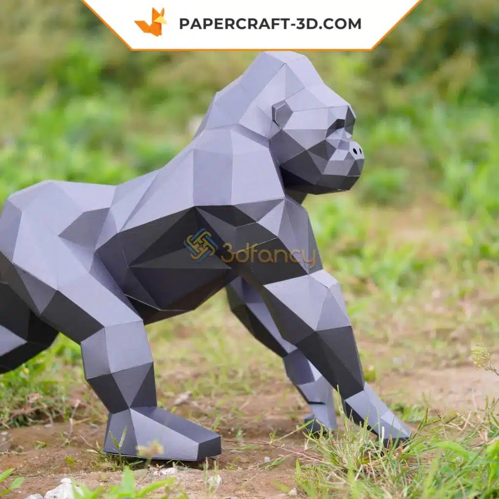 Papercraft de gorila gris a cuatro patas en origami 3D
