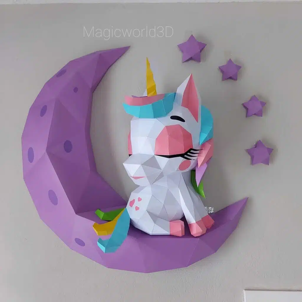 Papercraft de unicórnio na lua em origami 3D