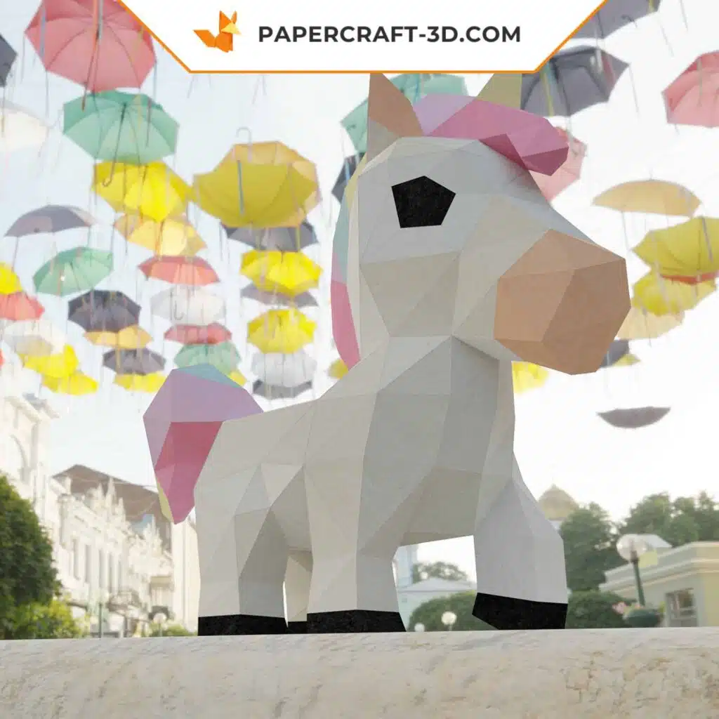 Papercraft licorne arc-en-ciel en origami 3D
