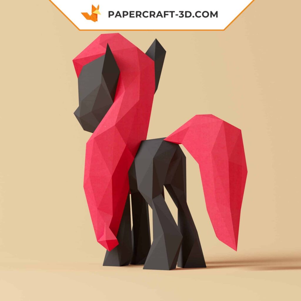 Little Pony papercraft in 3D origami