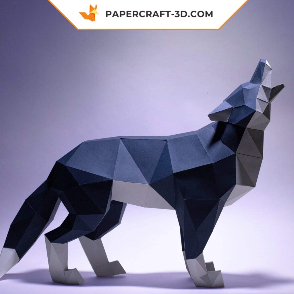Papercraft wolf in 3D origami