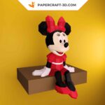 Papercraft of Mickey and Minnie in 3D origami