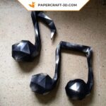 Papercraft musical notes in 3D origami