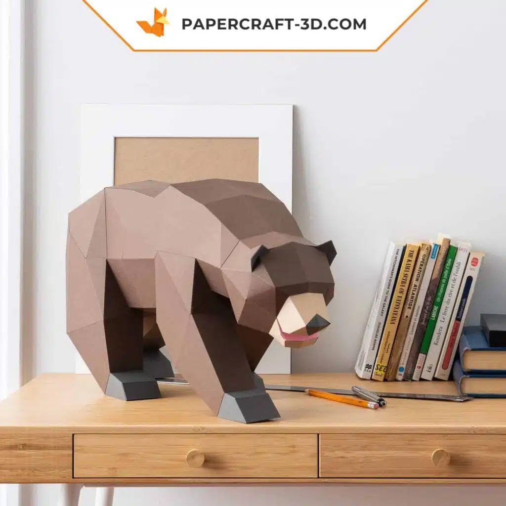 Papercraft d'ours grizzly brun en origami 3D