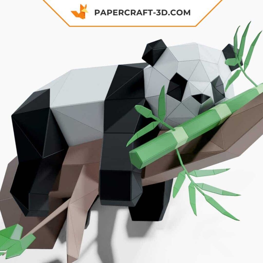 Papercraft panda perezoso en árbol en origami 3D