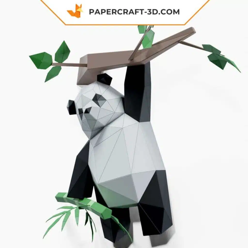 Papercraft de panda subindo no galho em origami 3D