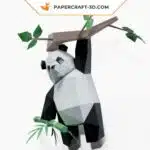 Papercraft de panda subindo no galho em origami 3D