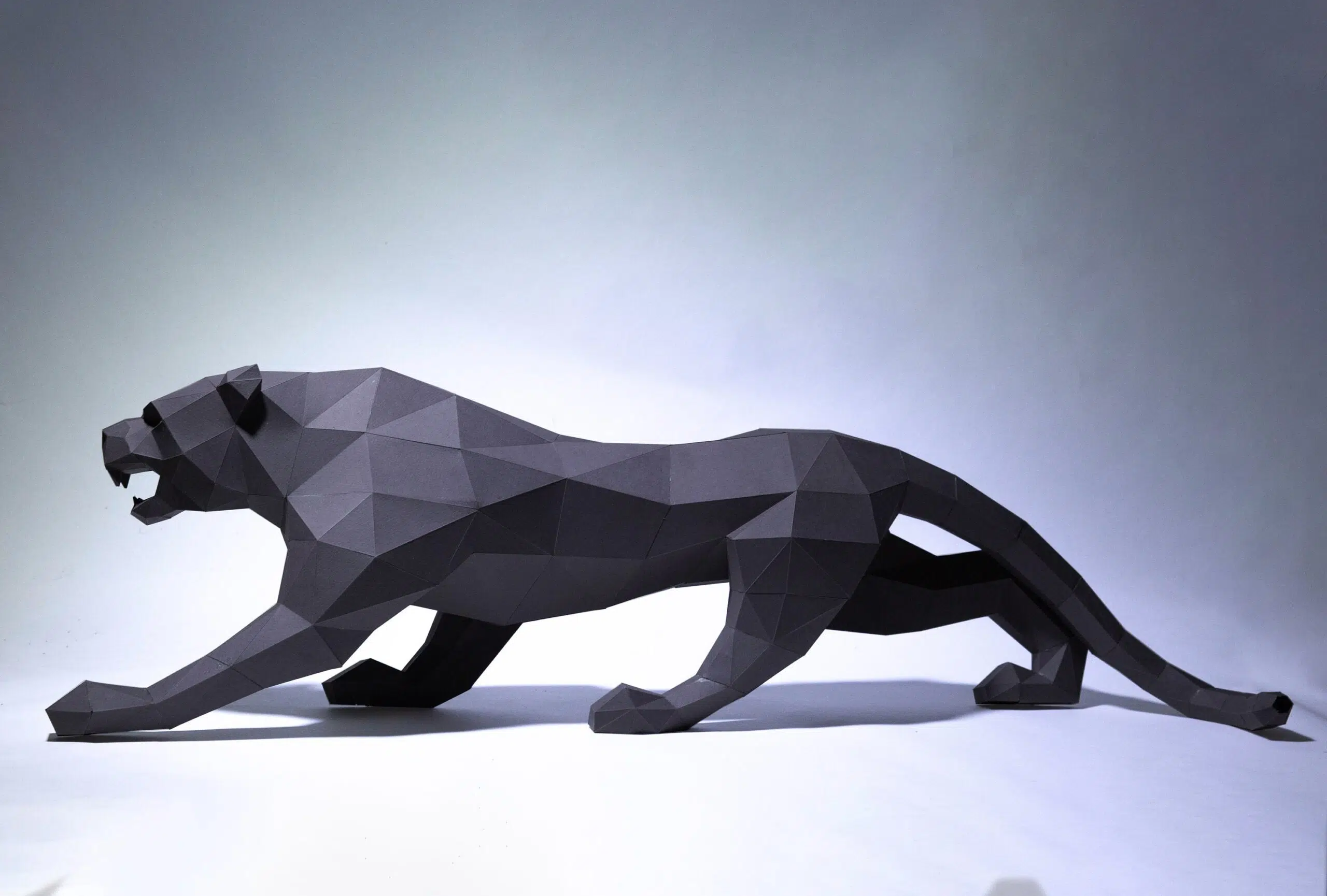 Papercraft panthère noire en colère origami papier 3D