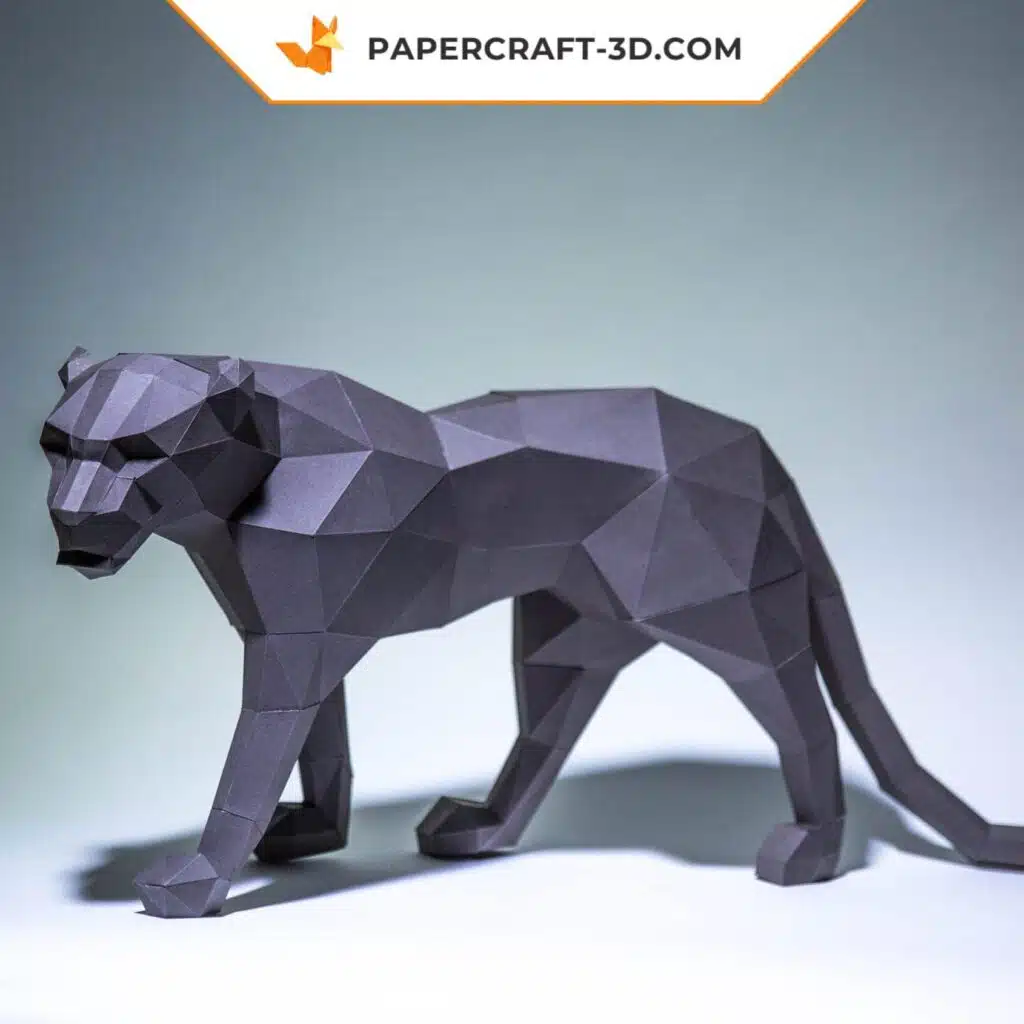 Papercraft black panther in 3D origami Papercraft black panther in 3D origami