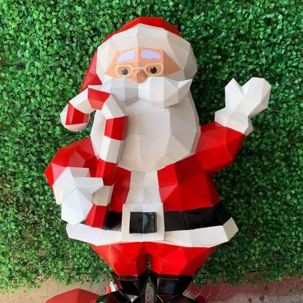 Papercraft Santa Claus in 3D origami