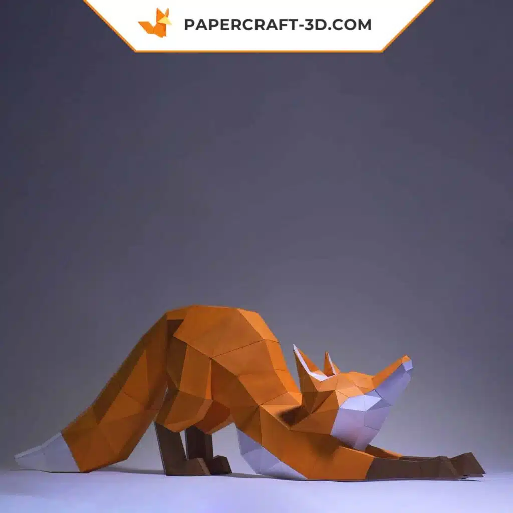 Papercraft de raposa se espreguiçando em origami 3D