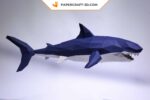 Papercraft de tubarão em origami 3D