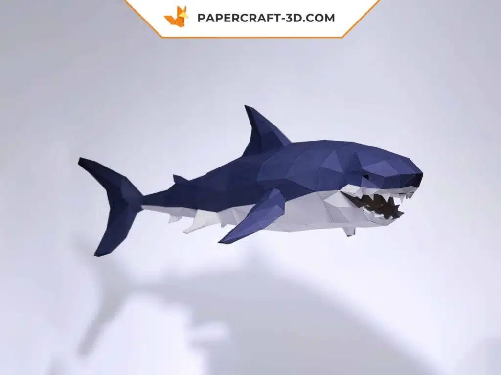 Papercraft de tubarão agressivo em origami 3D