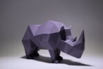 Papercraft de rinoceronte em origami 3D