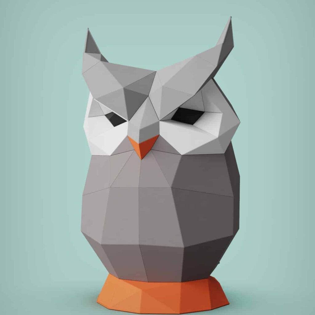 Papercraft owl in 3D origami