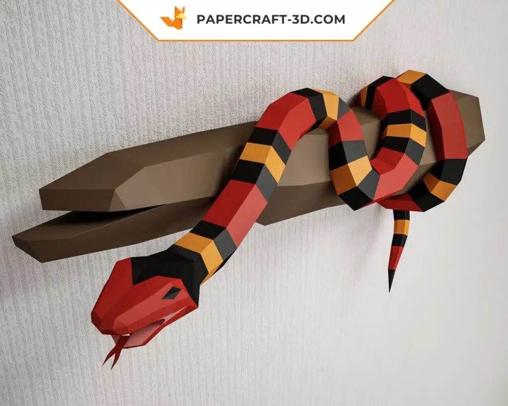 Scarlet king snake papercraft on its branch, view 2