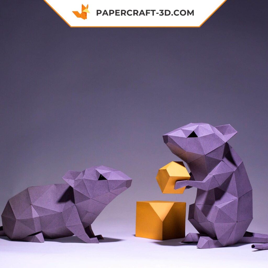 Papercraft mouse in 3D origami