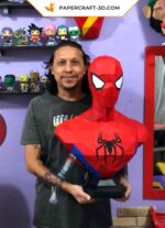 Papercraft busto di Spiderman in origami 3D