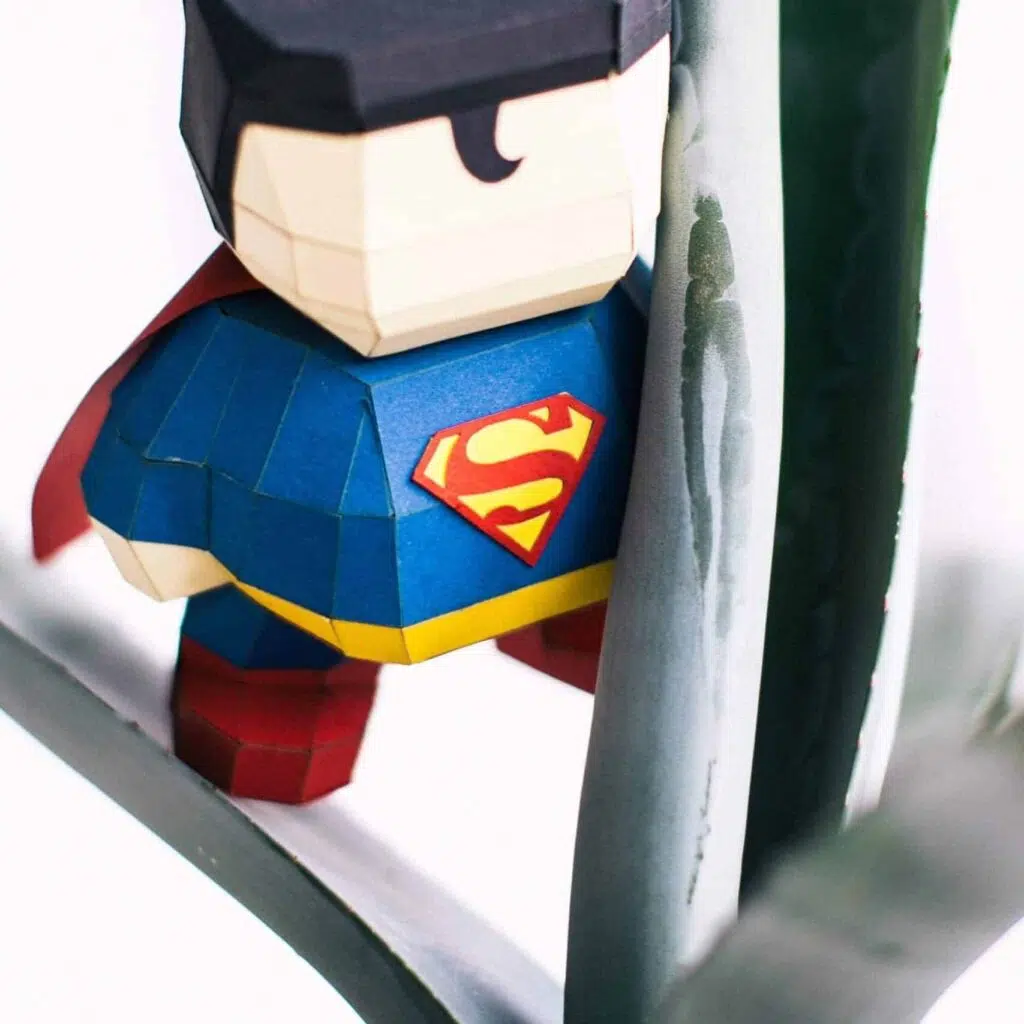 Papercraft de superman super-héro en origami