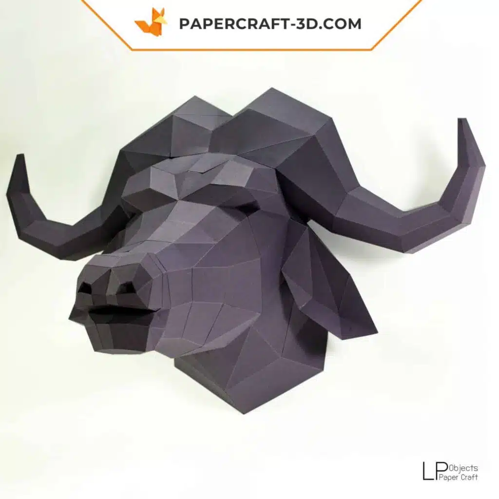 Papercraft testa di bufalo in origami, vista 3
