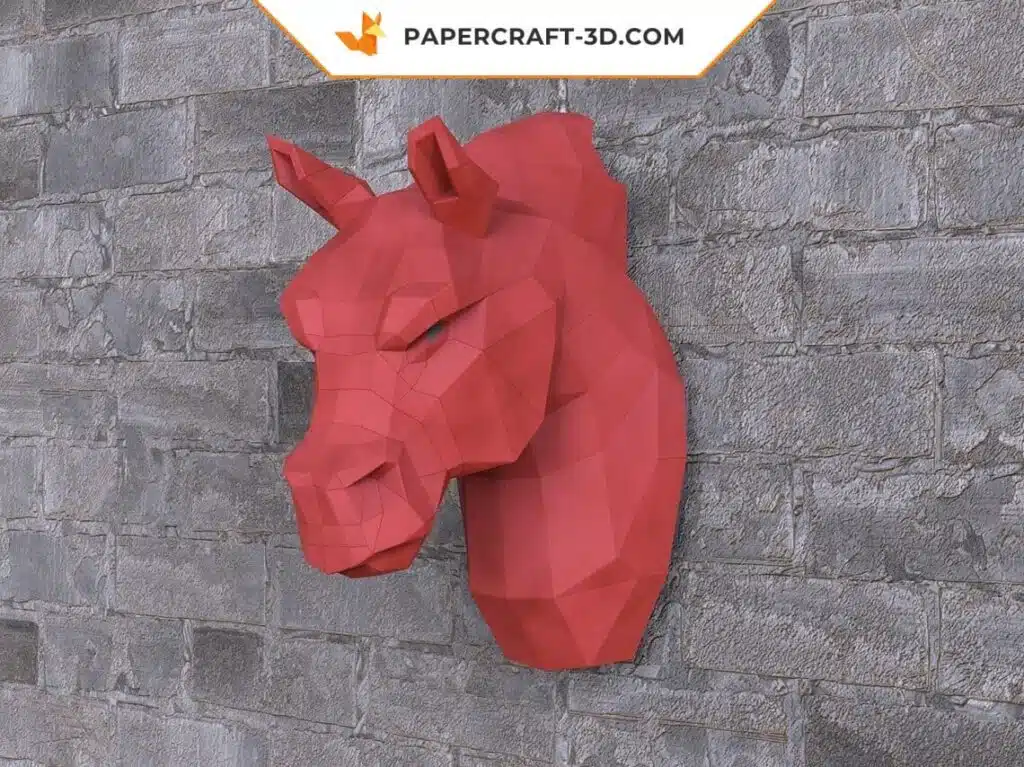 Papercraft cabeza de caballo gris en origami