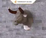 Papercraft testa di toro marrone in origami, vista 3