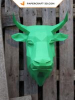 Papercraft bull head in 3D origami