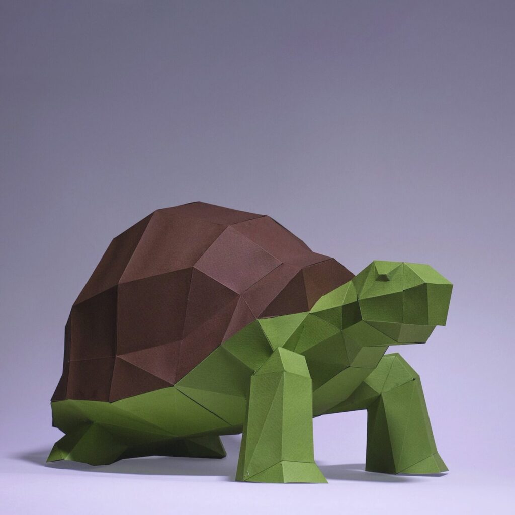 Papercraft green turtle in 3D origami
