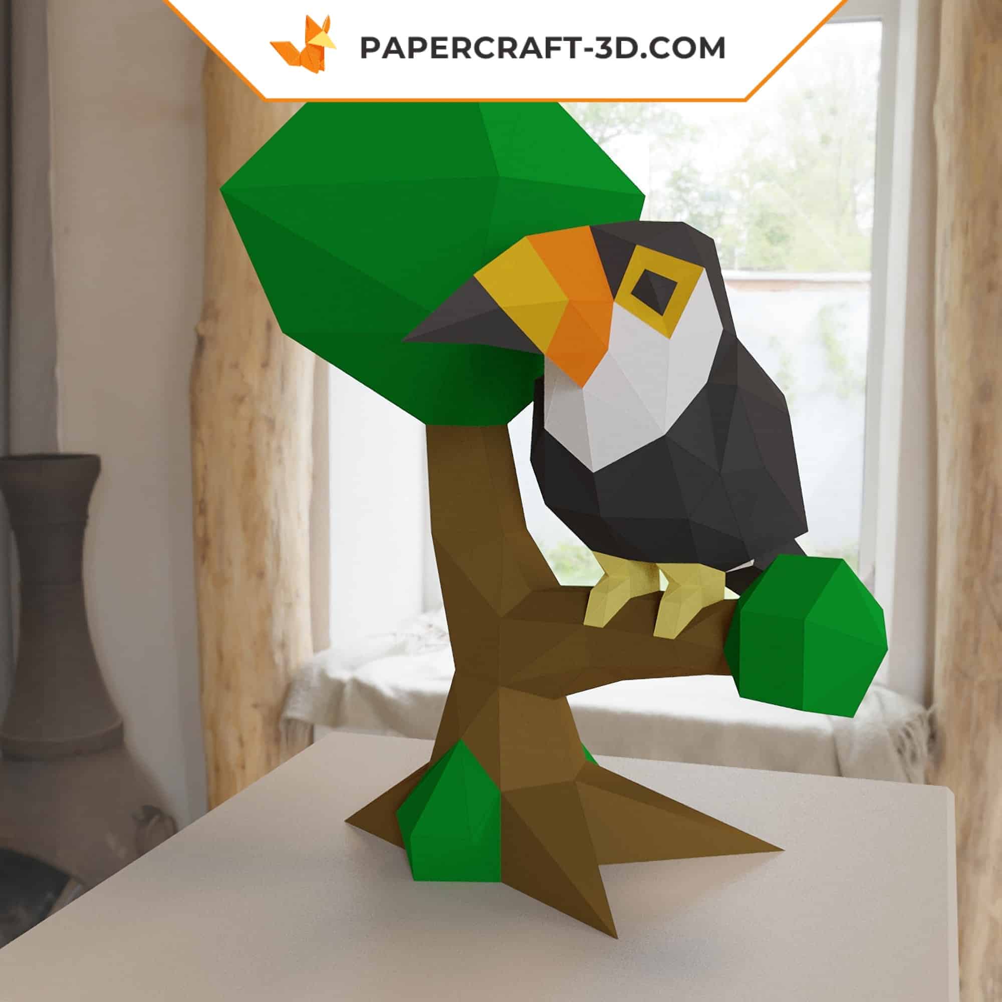 Papercraft toucan in 3D origami