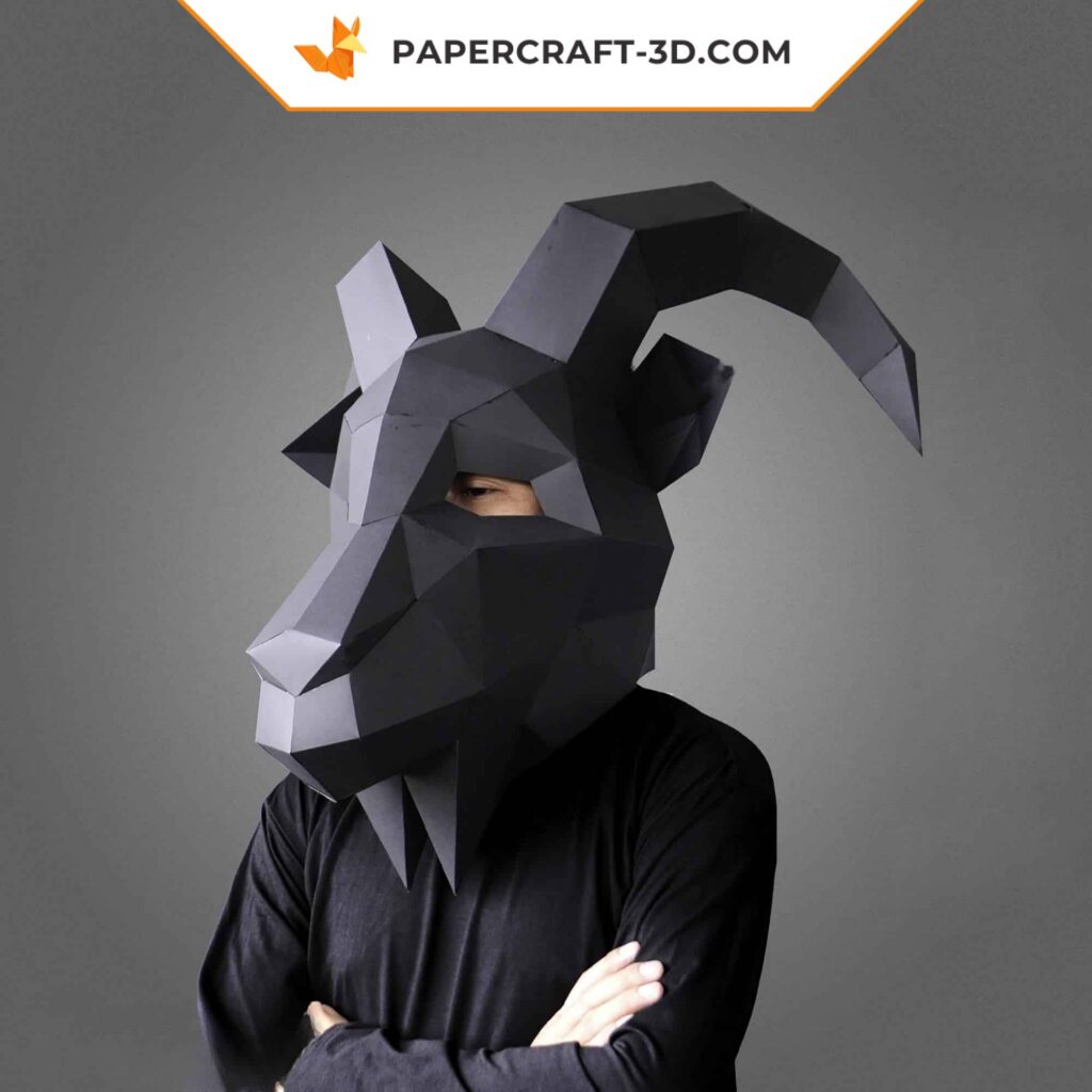 Papercraft de máscara de cabra en origami 3D