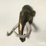 Papercraft testa di mammut murale in origami 3D